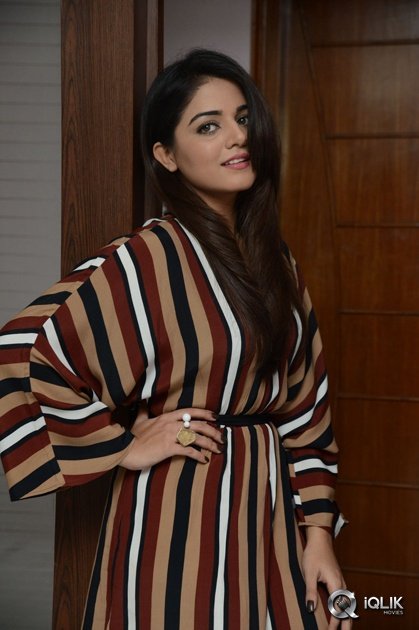 Wamiqa-Gabbi-Latest-Photos